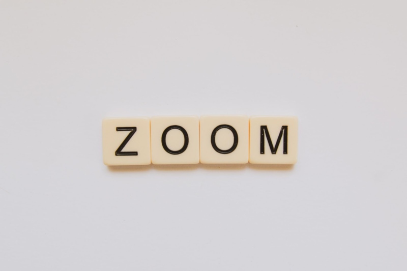 Как на телефоне изменить язык в Zoom