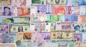 Самые популярные валюты в Украине