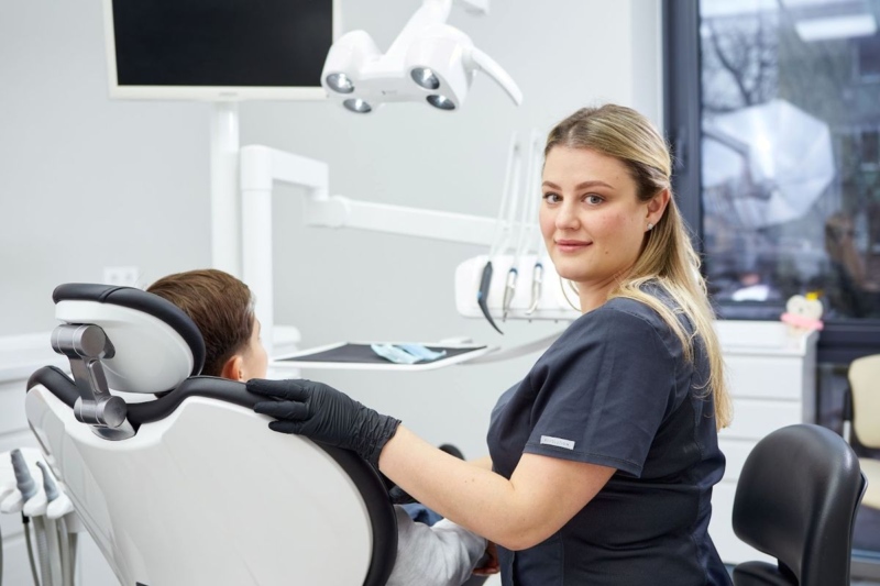 Пластика вуздечки губ і язика: все, що потрібно знати