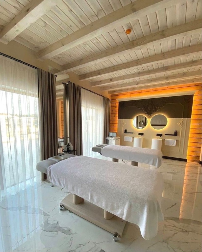 Осінній релакс: SPA-відпочинок з масажем у заміському комплексі під Києвом