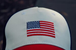 Почему выгодно покупать вещи из США через NPShopping.md