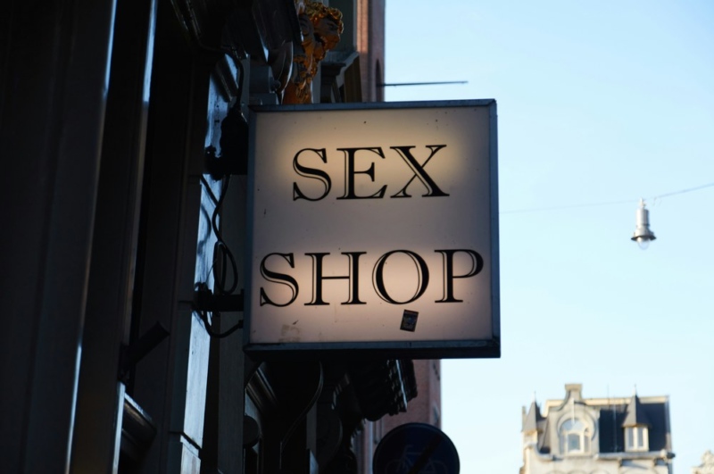 Pleasing від Гаррі Стайлса здивував фанів: бренд випустив дроп секс-іграшок