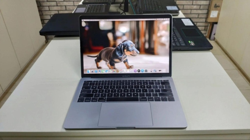 Обзор Apple MaсBook Pro 13